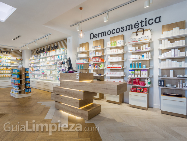 SERVICIO DE LIMPIEZA DE FARMACIAS