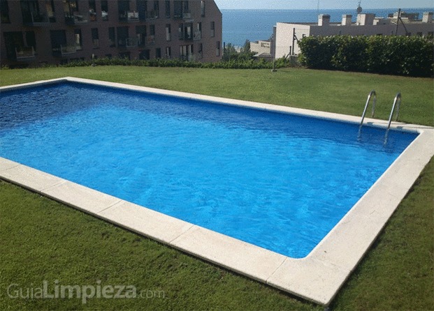 Limpieza de piscinas