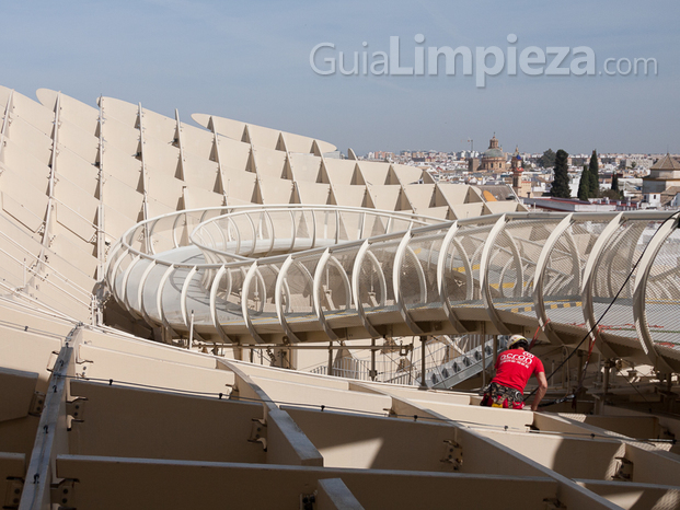 Mantenimiento de Metropol Parasol